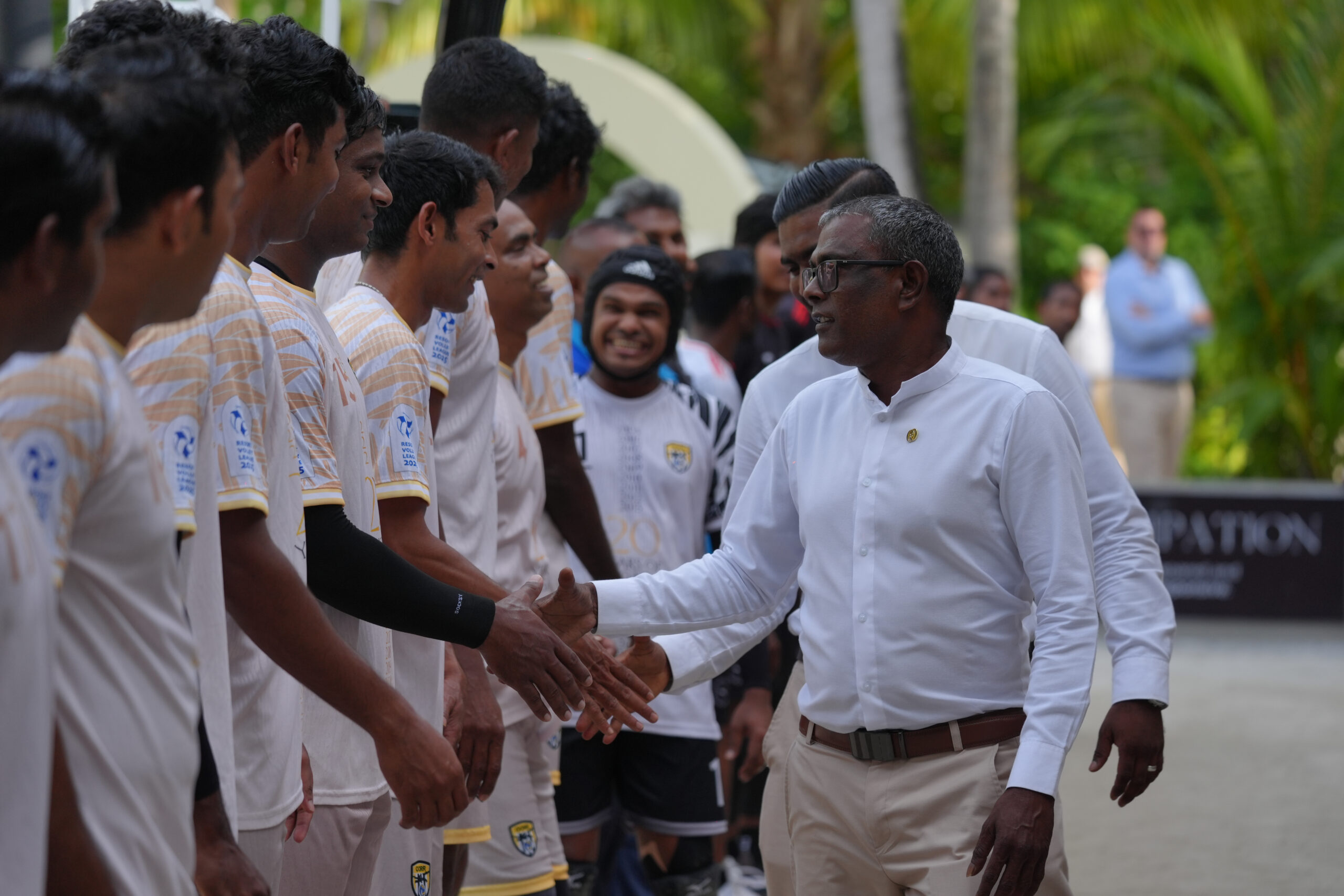 Reethi Rah VS Sheraton