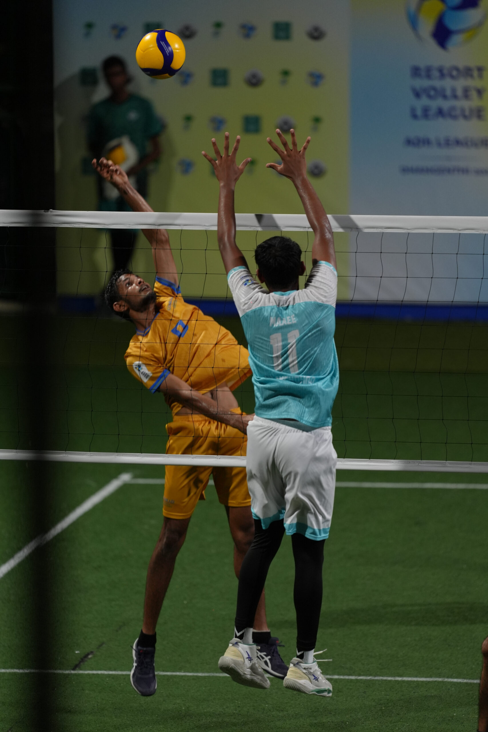 Vilamendhoo vs Conrad (Final Match)